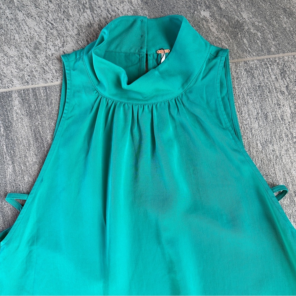 NWOT Free People Aqua “Palm Breeze” Sleeveless Blouse Mock Neck Turquoise Top XS - Picture 4 of 15